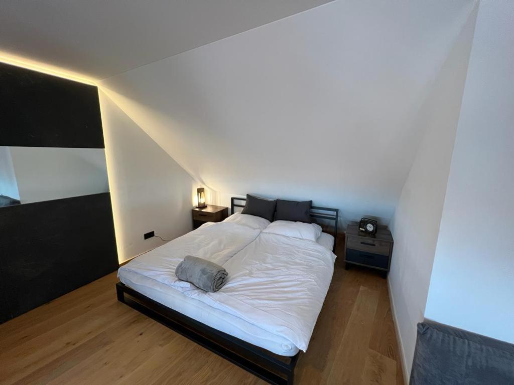 Unique Oldtown Apartment / Loft Nuremberga Exterior foto