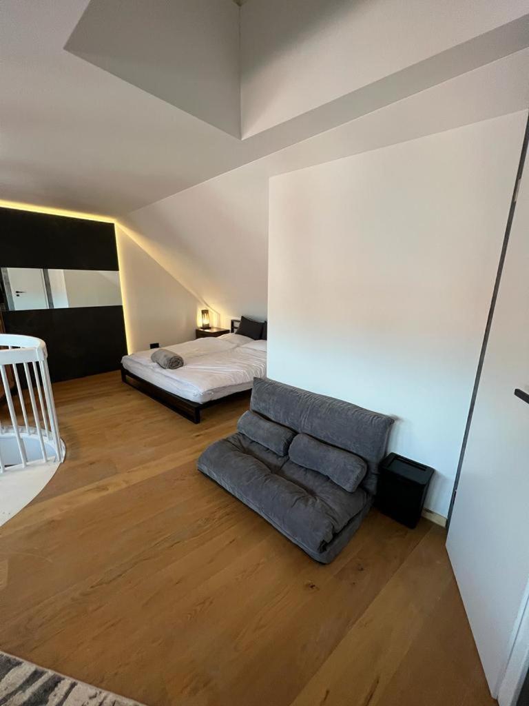 Unique Oldtown Apartment / Loft Nuremberga Exterior foto