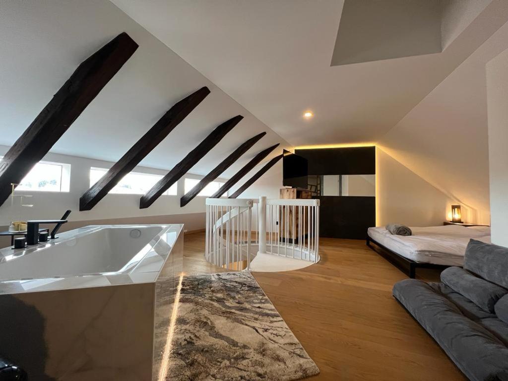Unique Oldtown Apartment / Loft Nuremberga Exterior foto
